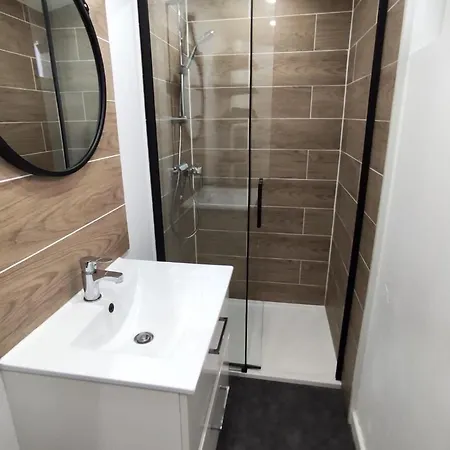 Ღ Neonest - Studio Hyper Centre , Wifi & Cour Douai