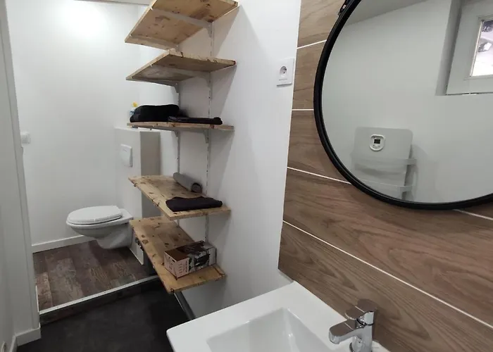 דירה ღ Neonest - Hyper Centre , Wifi & Cour *